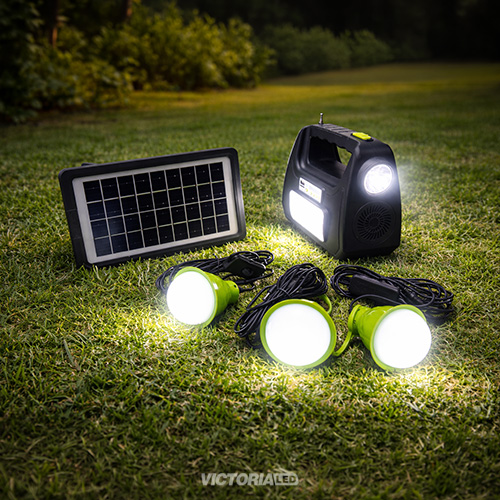 KIT SOLAR PORTATIL LINTERNA/3FOCOS3W/USB/RADIO/MP3/BLUETOOTH