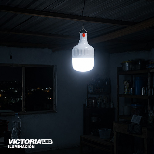 FOCO LED RECARGABLE 30W 6500K 50U/C